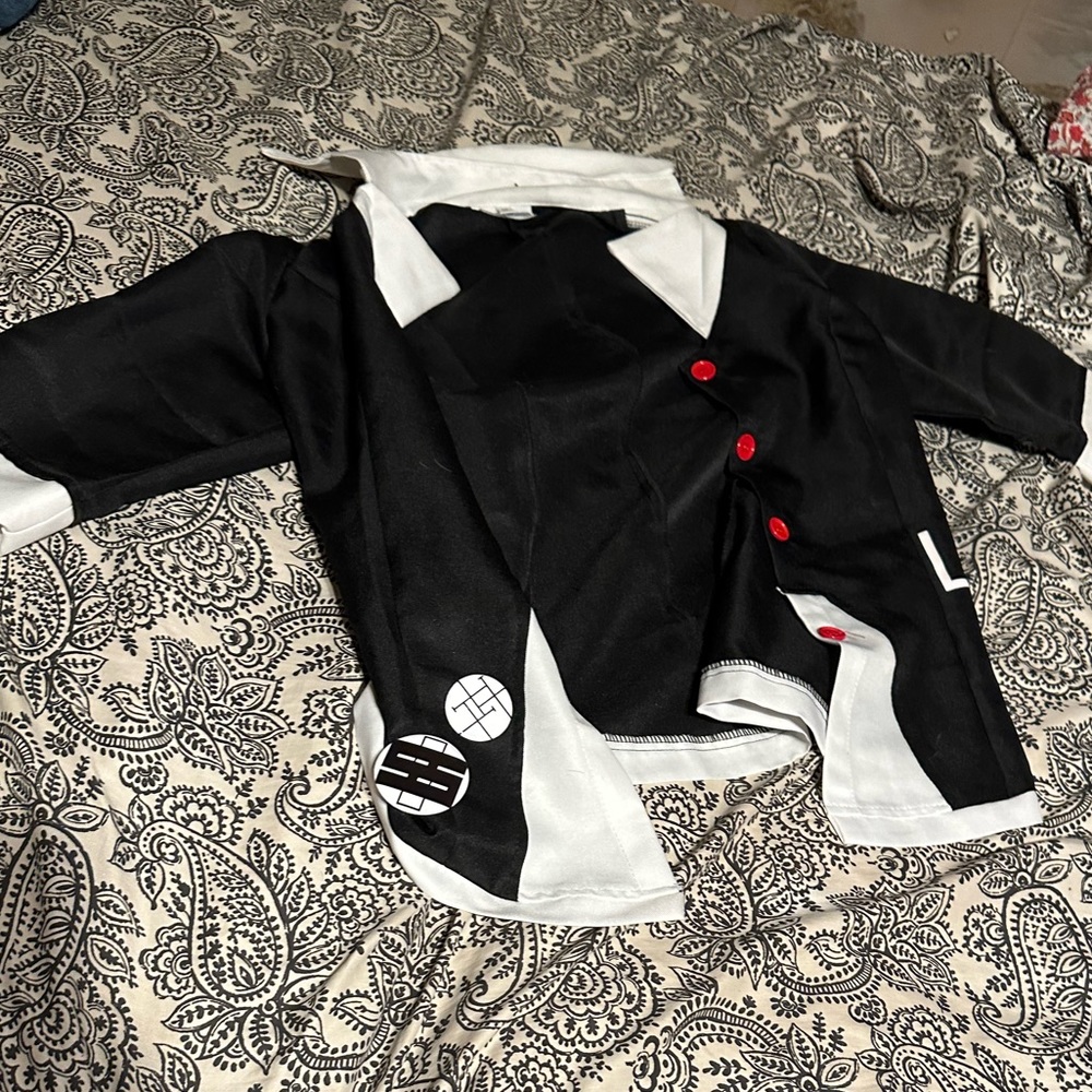 JUNKO ENOSHIMA COSPLAY SHIRT WITH BUTTONS AND UNIVERSAL THREAD BUTTON UP